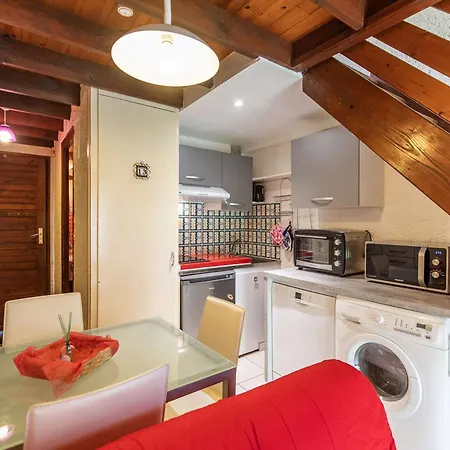 Apartament Mitoyen Avec Terrasse Et Parking A - Fr-1-401-294