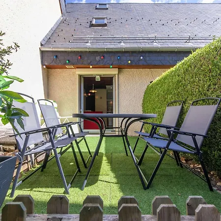 Apartment Mitoyen Avec Terrasse Et Parking A - Fr-1-401-294